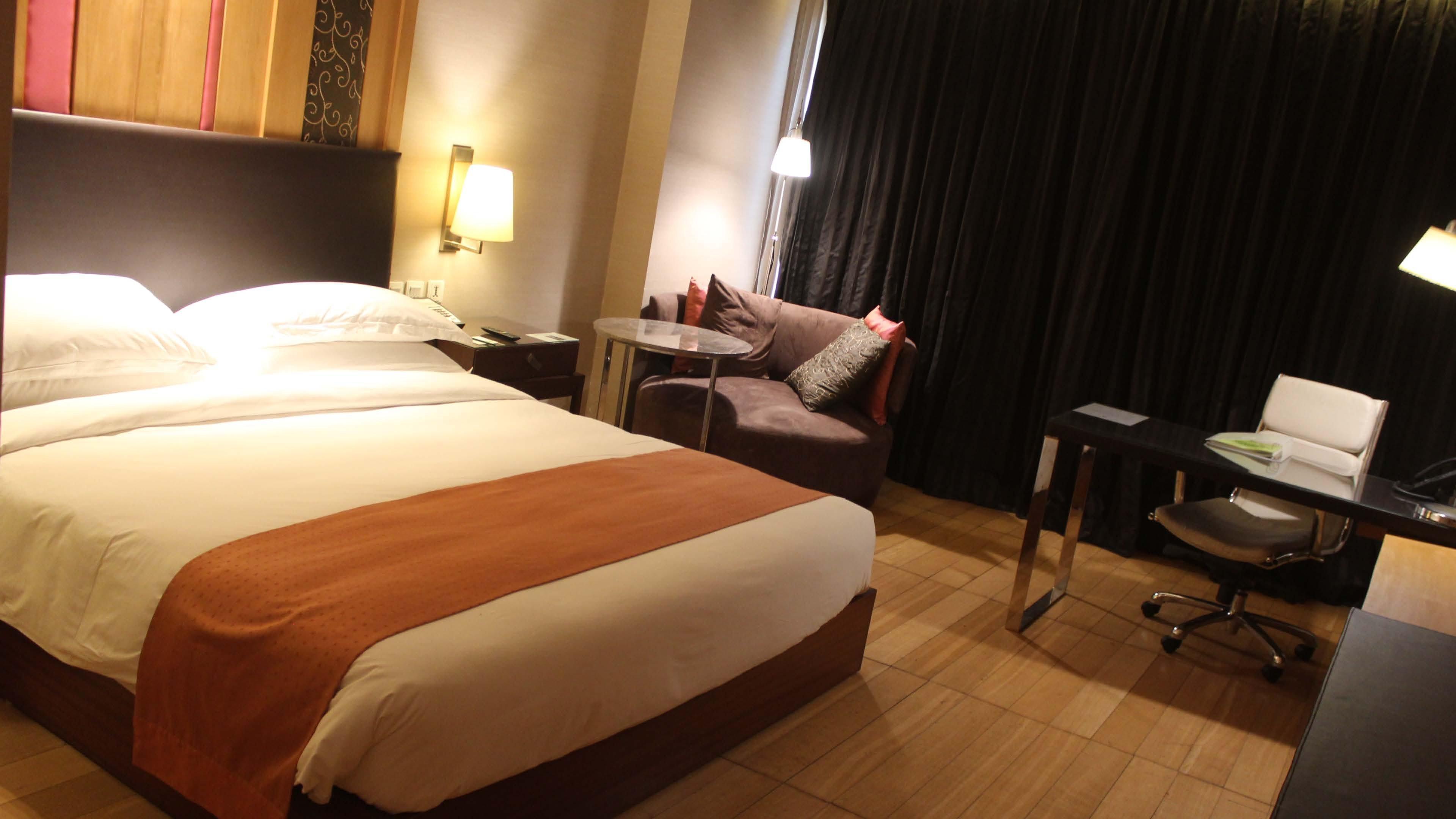 Holiday Inn New Delhi Mayur Vihar Noida By Ihg Exteriér fotografie A room at the hotel